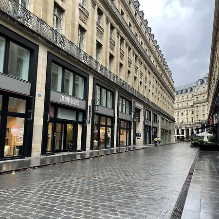 Prestige Madeleine Opera Apartment Paris