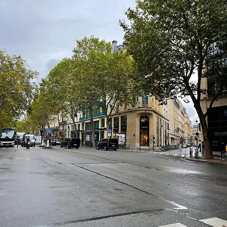 Prestige Madeleine Opera Apartment Paris